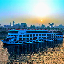 M/S Steigenberger Royale